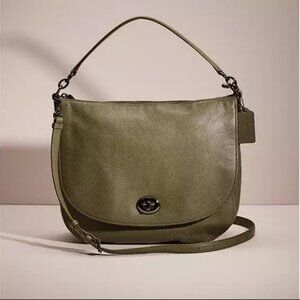 COACH TURNLOCK LEATHER HOBO BAG